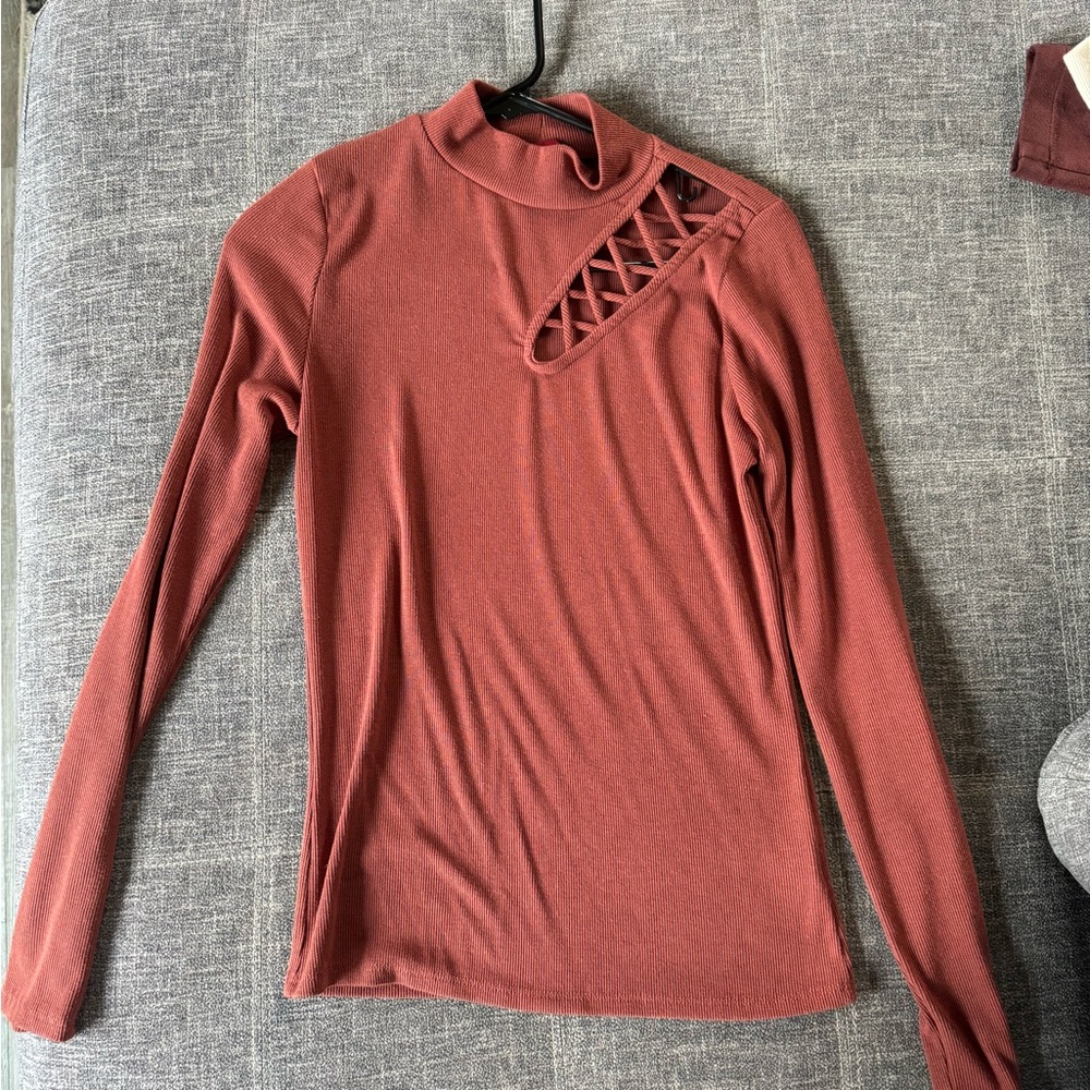 BKE burnt orange long sleeve